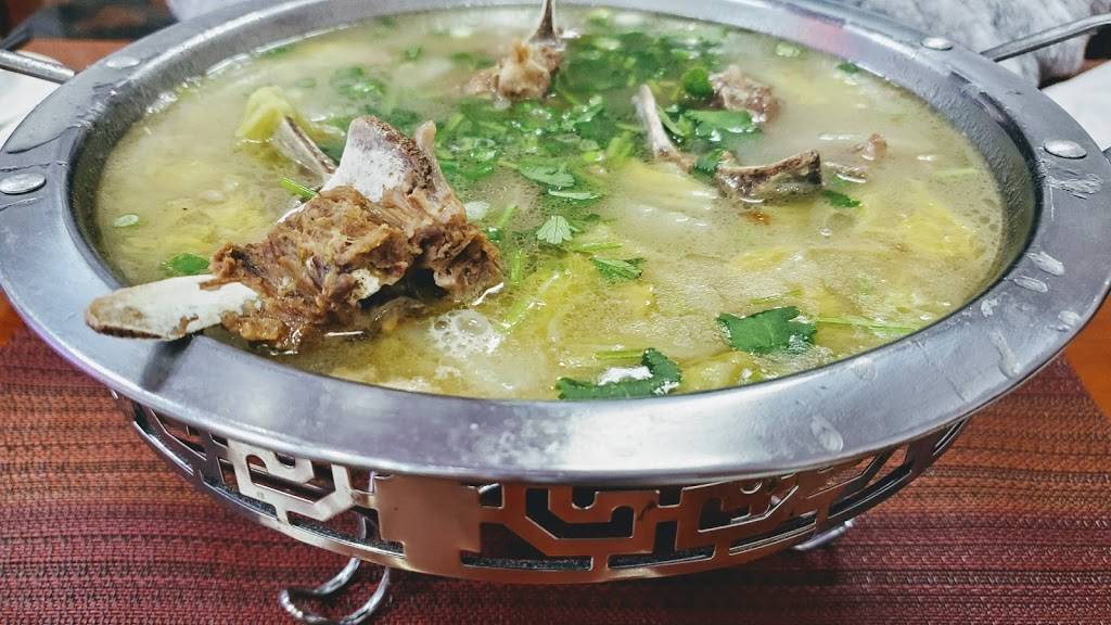 Kingwuu（精武鸭脖） | restaurant | 18230 E Valley Hwy #135, Kent, WA 98032, USA | 2066782132 OR +1 206-678-2132