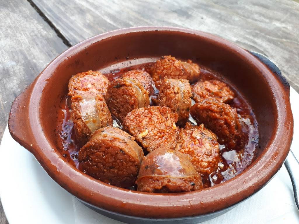 La Bodega | restaurant | 3698 Rue Principale, Dunham, QC J0E 1M0, Canada | 4502840580 OR +1 450-284-0580