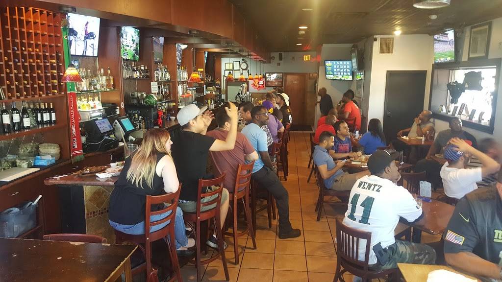 Terminal One Sports Bar | restaurant | 566 Spring St, Elizabeth, NJ 07201, USA | 9083543685 OR +1 908-354-3685