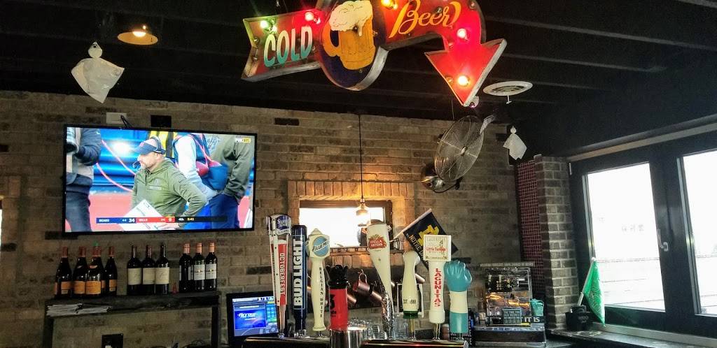 Dannys Pizza Place | restaurant | 6021 S Archer Ave, Chicago, IL 60638, USA | 7735823456 OR +1 773-582-3456