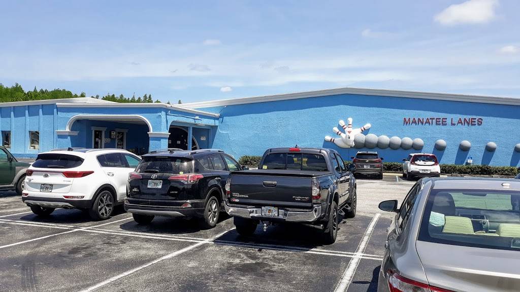 Manatee Lanes | restaurant | 7715 W Gulf to Lake Hwy, Crystal River, FL 34429, USA | 3527954546 OR +1 352-795-4546