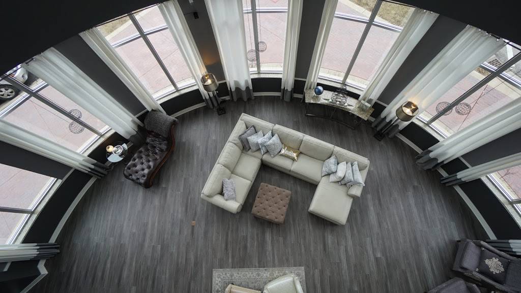 The Inn on Sheridan | cafe | 2723 Sheridan Rd, Zion, IL 60099, USA | 8478724000 OR +1 847-872-4000