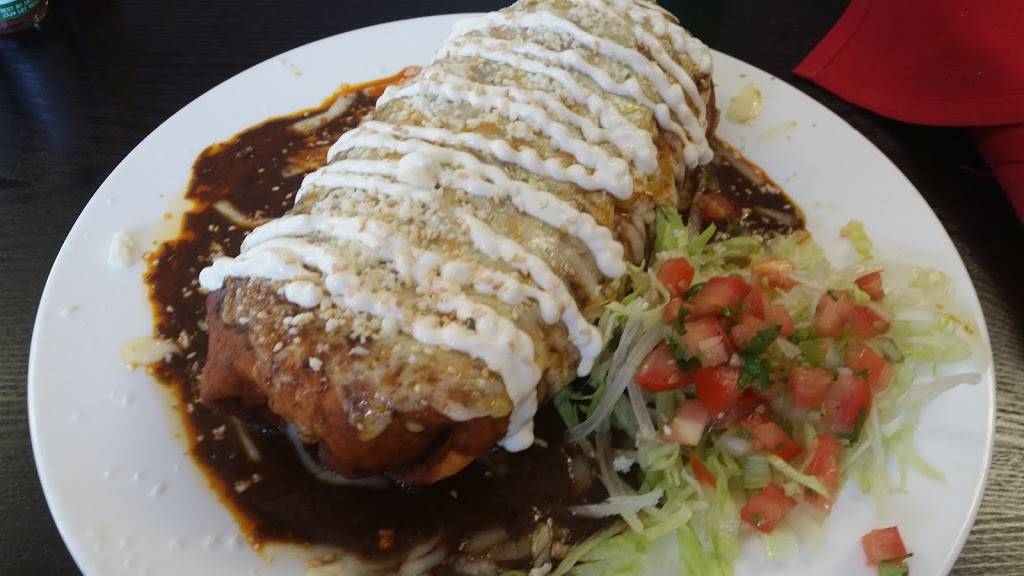 El Guacamole | restaurant | 7795-7797 S Main St, Pine Plains, NY 12567, USA | 5187713330 OR +1 518-771-3330