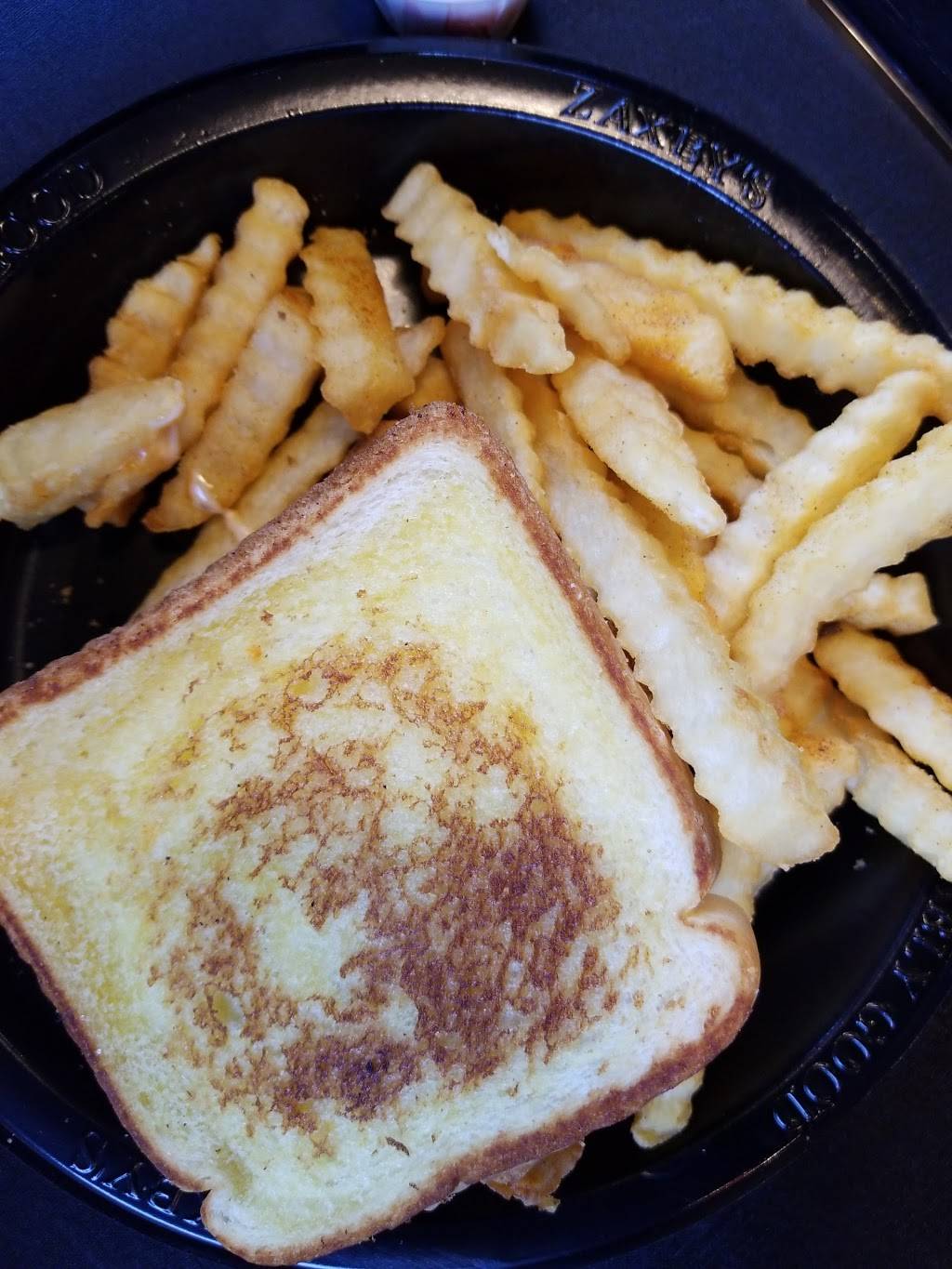 Zaxbys Chicken Fingers & Buffalo Wings | restaurant | 2028 Florida, FL-60, Valrico, FL 33594, USA | 8136576363 OR +1 813-657-6363