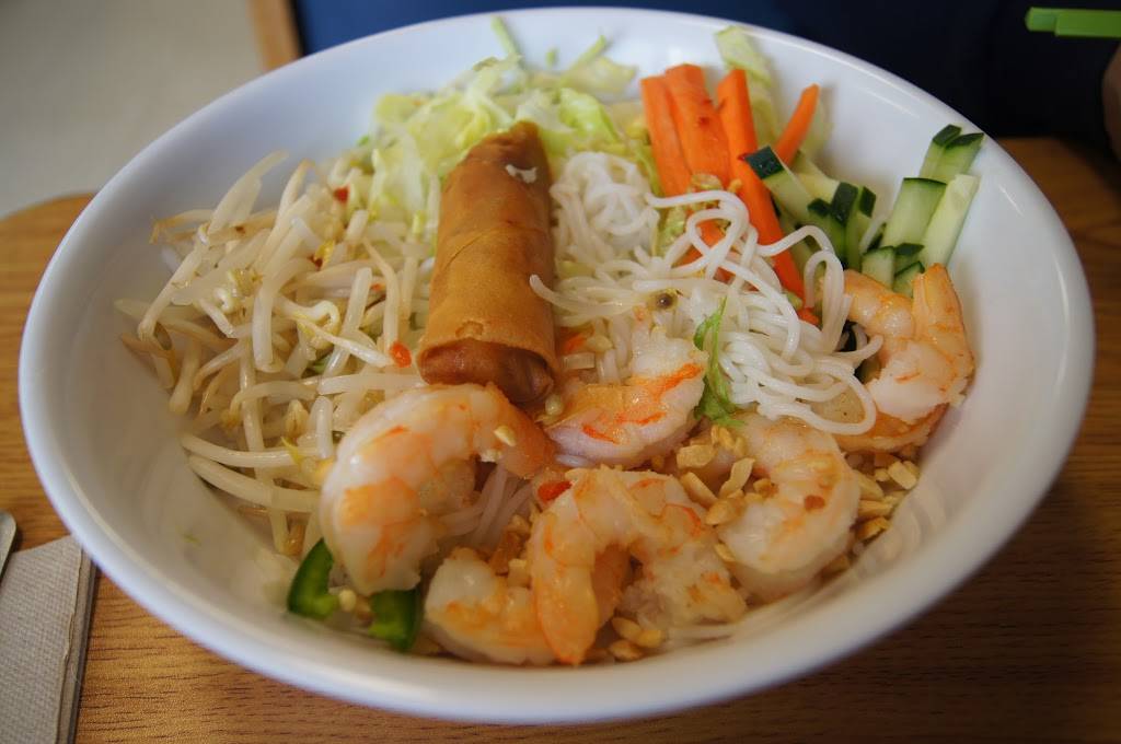 Pho Quan Viet Cuisine | restaurant | 1301 Vandiver Dr j, Columbia, MO 65202, USA | 5734490504 OR +1 573-449-0504
