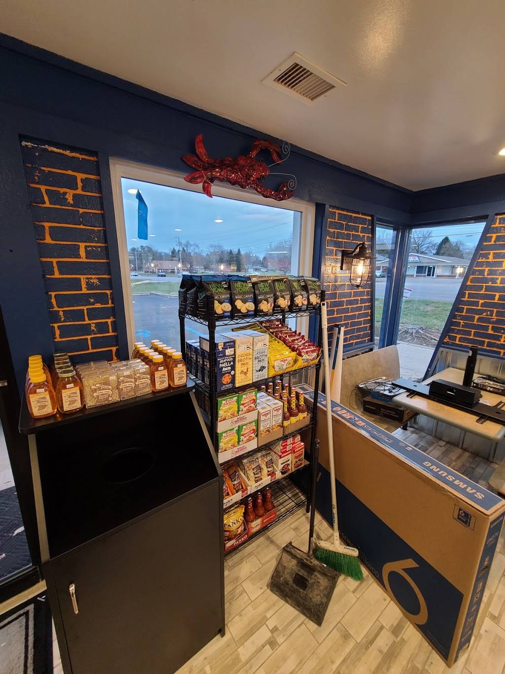 Caplingers Fresh Catch | restaurant | 7620 S Meridian St, Indianapolis, IN 46217, USA | 3175592454 OR +1 317-559-2454