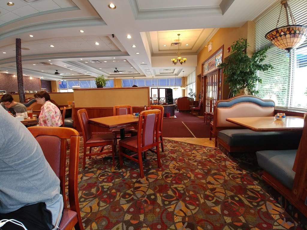 Lumes Pancake House and Restaurant | restaurant | 1902 Fabyan Pkwy, Batavia, IL 60510, USA | 6307619676 OR +1 630-761-9676