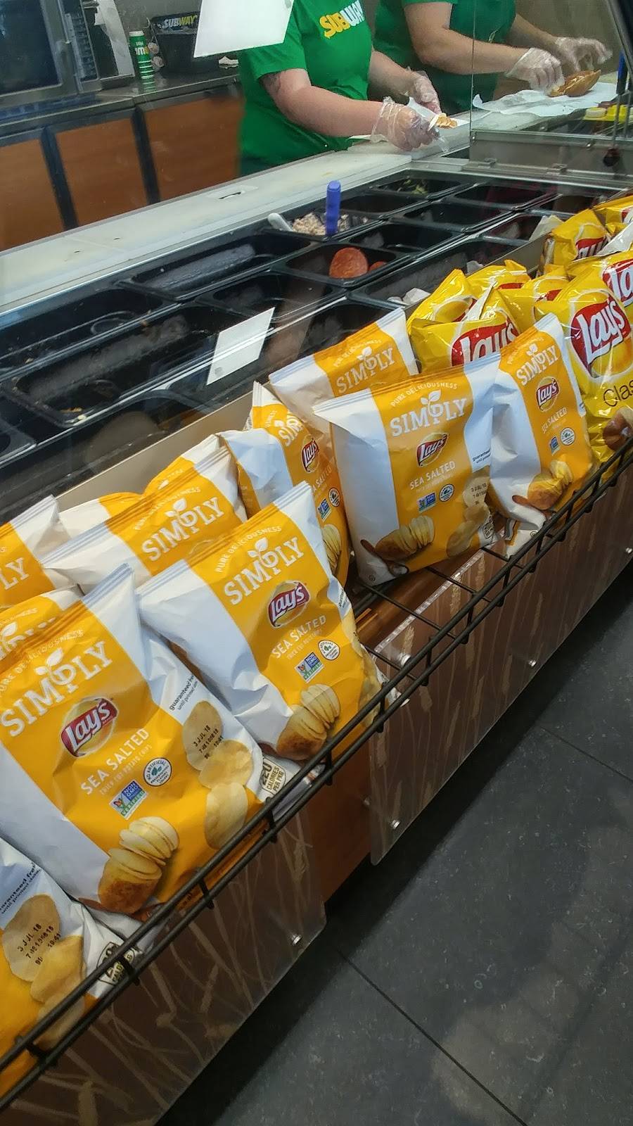 Subway | restaurant | 33950 Angels Ln, Wildomar, CA 92595, USA | 9514714032 OR +1 951-471-4032