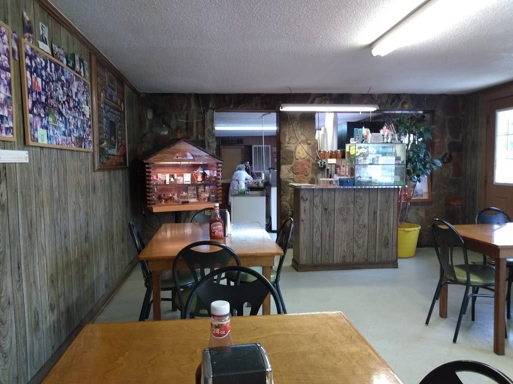 Country Diner | restaurant | 752 TN-13, Cunningham, TN 37052, USA | 9313873555 OR +1 931-387-3555