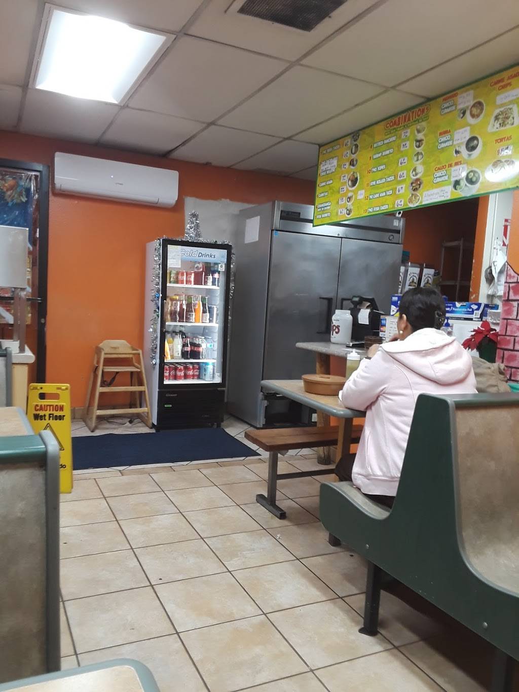 El Sabroso Restaurant | restaurant | 4184 Beyer Blvd #108, San Ysidro, CA 92173, USA | 6194284460 OR +1 619-428-4460