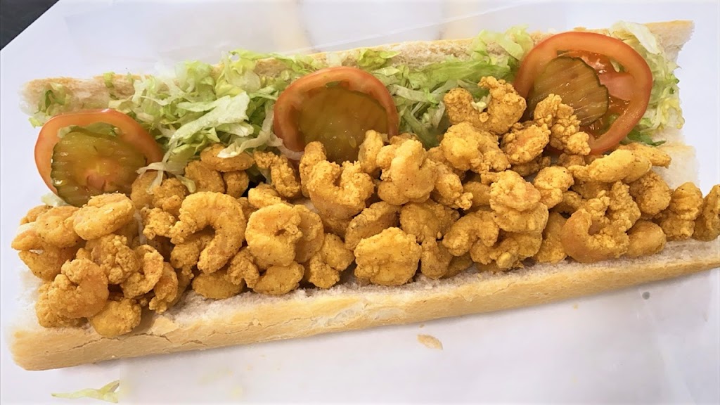 Food-N-Fun | restaurant | 4320 Clearview Pkwy, Metairie, LA 70006, USA | 5048880129 OR +1 504-888-0129