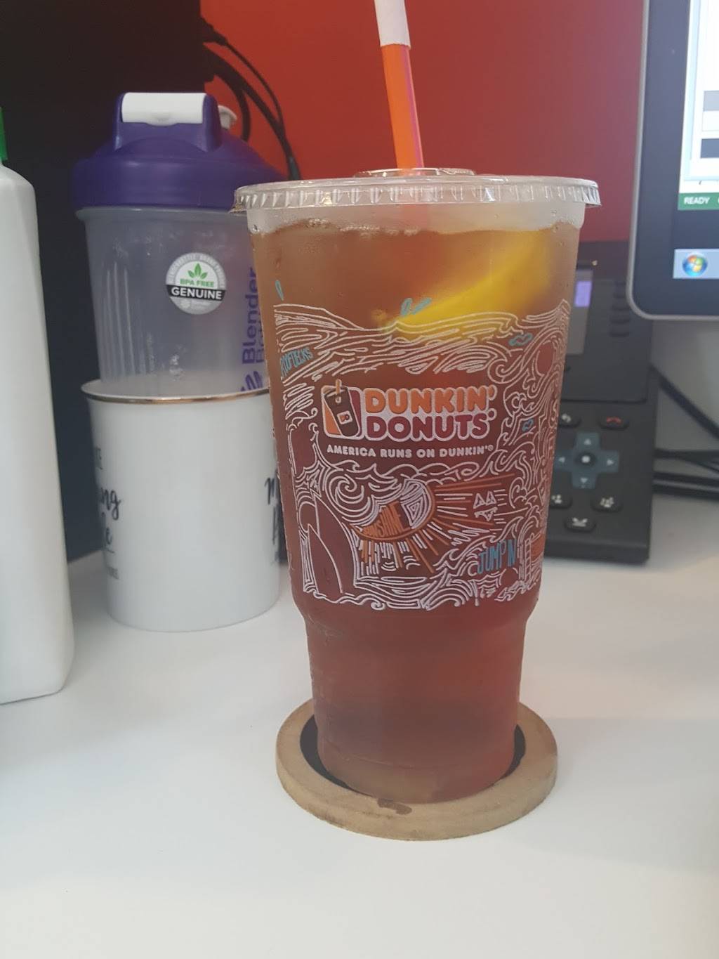 Dunkin Donuts | cafe | Suburban Station, 1700 John F Kennedy Blvd, Philadelphia, PA 19103, USA | 2157511075 OR +1 215-751-1075