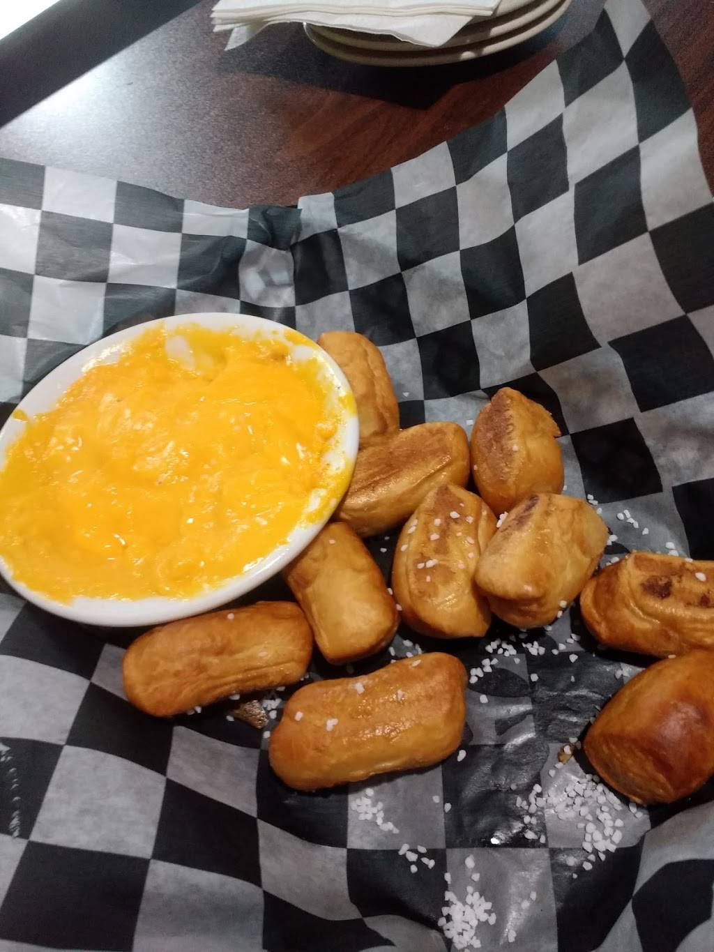 The Original Roadhouse | restaurant | 333 W Main St, East Palestine, OH 44413, USA | 3308865077 OR +1 330-886-5077