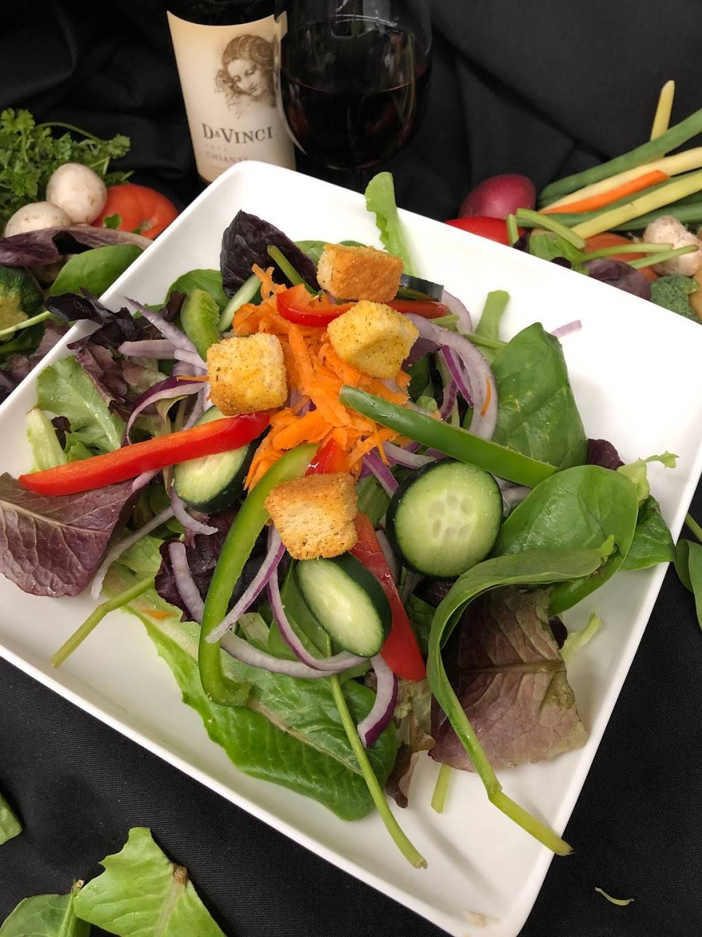 Merrills on the Waterfront | restaurant | 36 Homers Wharf, New Bedford, MA 02740, USA | 5089977010 OR +1 508-997-7010