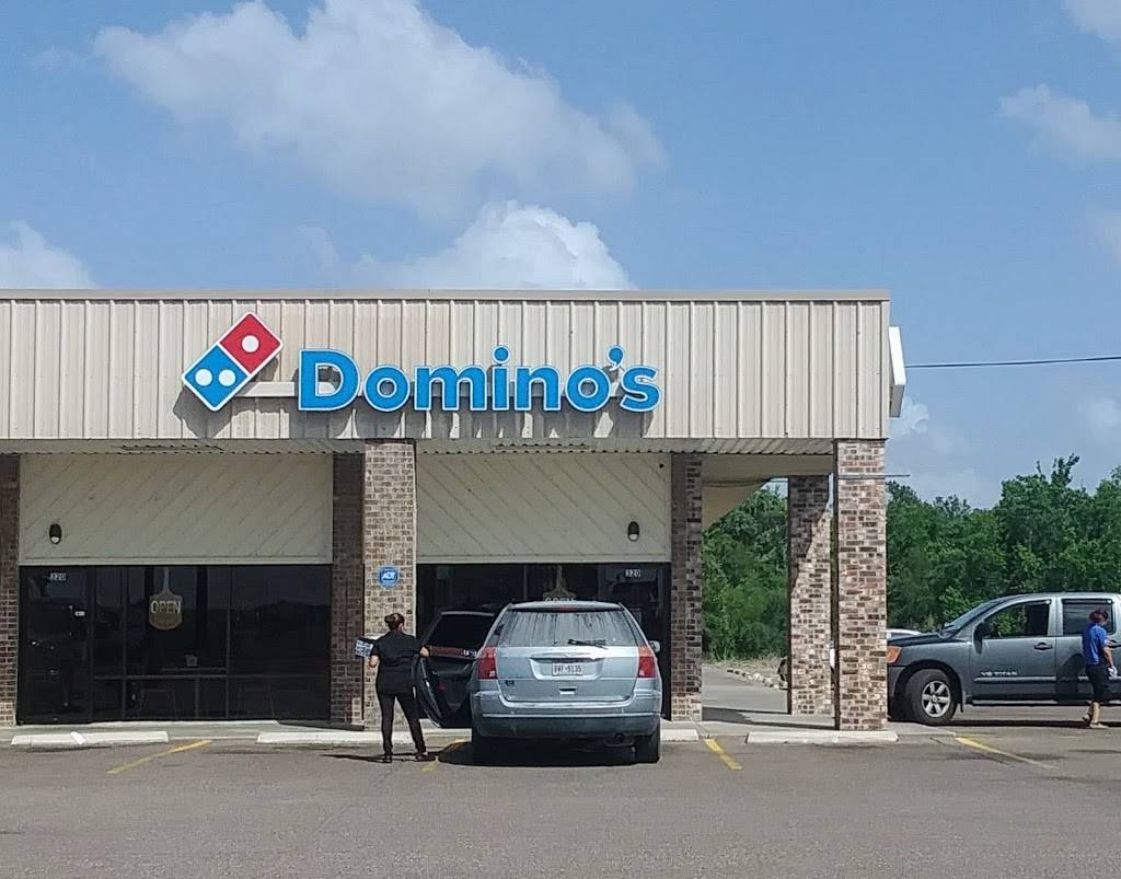 Dominos Pizza | meal delivery | 320 TX-35 S, Port Lavaca, TX 77979, USA | 3615525678 OR +1 361-552-5678