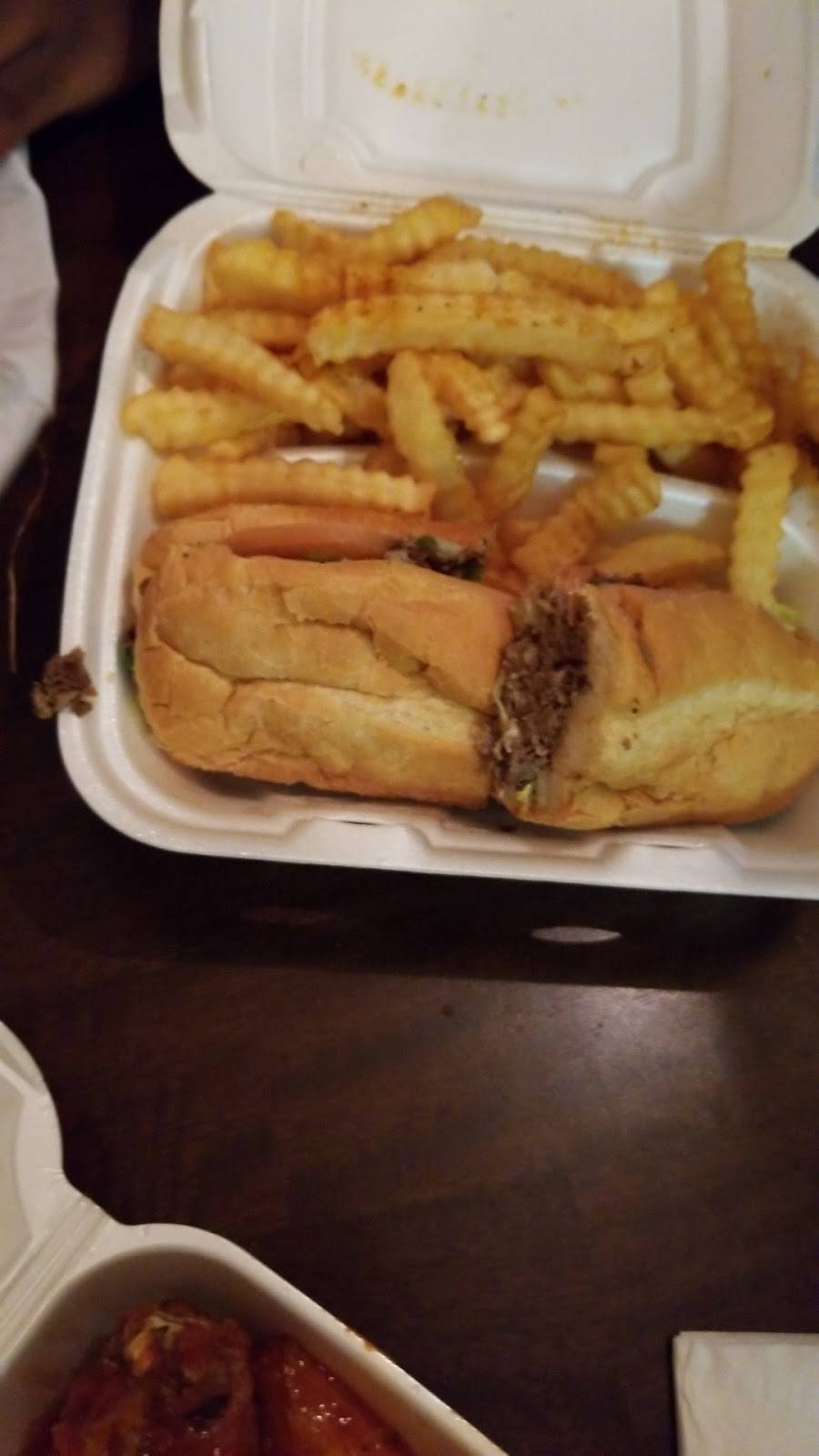 Americas Wings & Seafood | restaurant | 2288 Blue Water Blvd #270, Odenton, MD 21113, USA | 4106749464 OR +1 410-674-9464