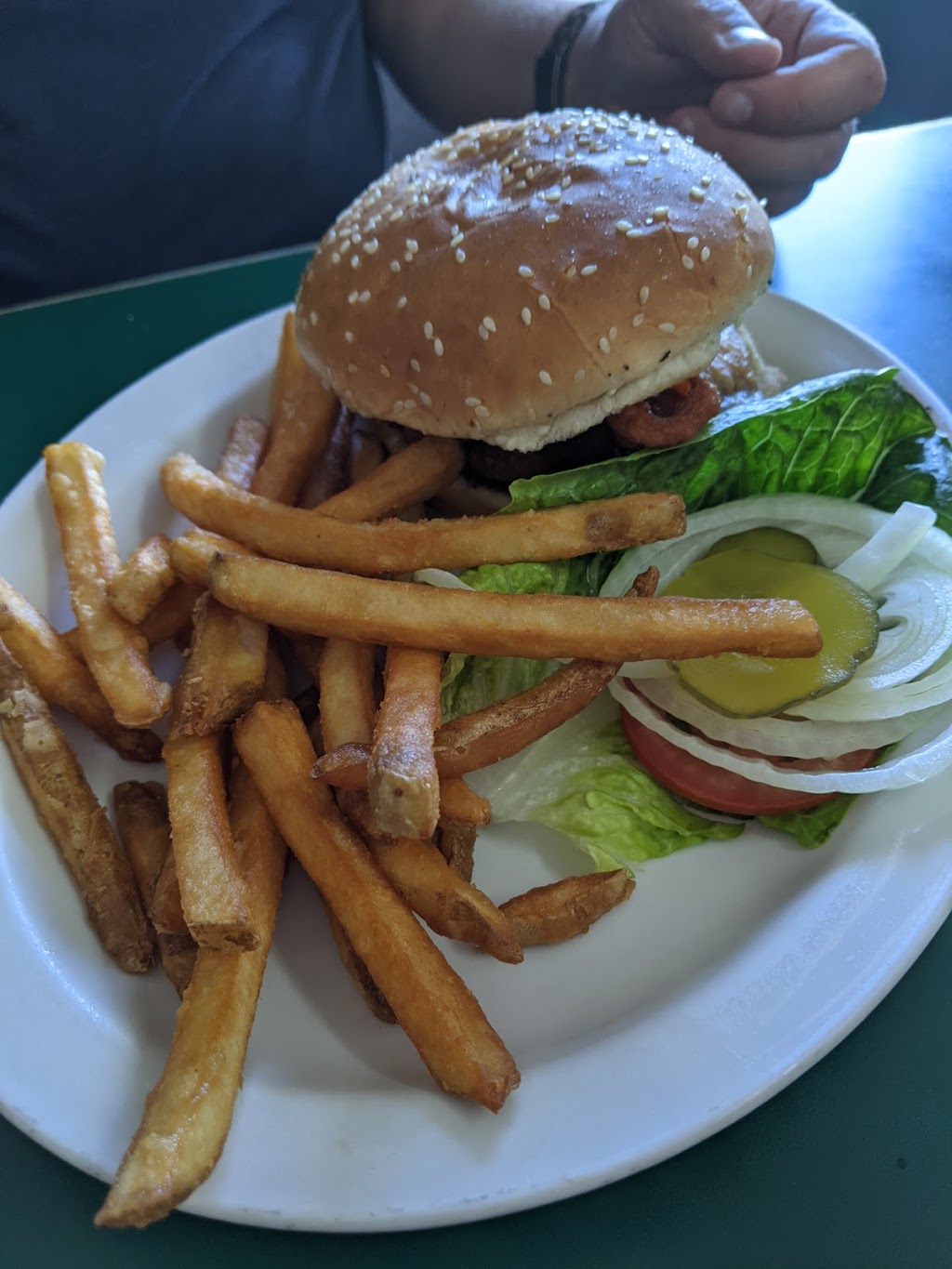 Rios Fish & Chips | restaurant | 1661 S Main St D, Willits, CA 95490, USA | 7074593105 OR +1 707-459-3105