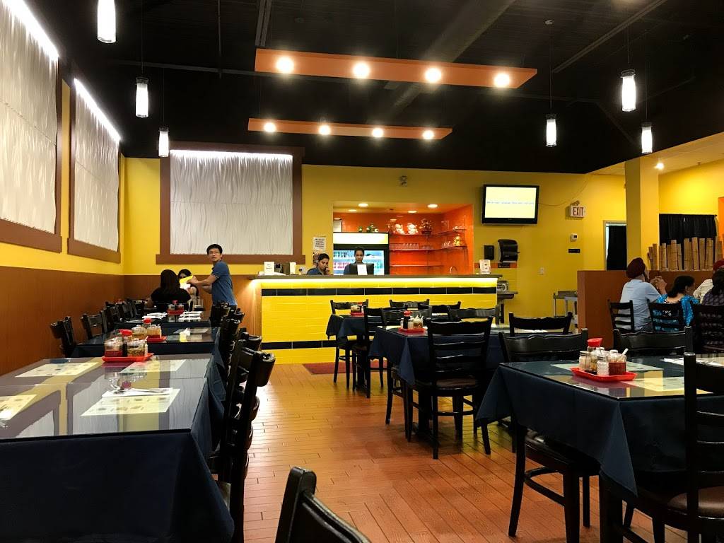 Chilli Chicken House (CCH) | restaurant | 7700 Hurontario St Unit 108a, Brampton, ON L6Y 4M3, Canada | 9054548999 OR +1 905-454-8999