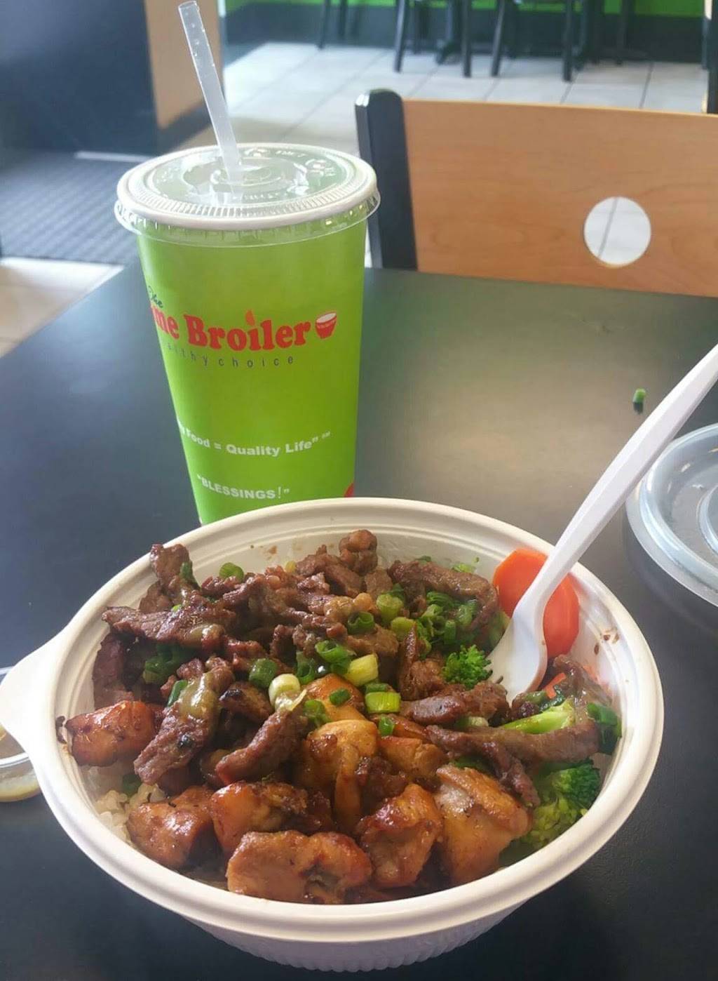 Flame Broiler | restaurant | 12127 Mall Blvd, Victorville, CA 92392, USA | 7609510888 OR +1 760-951-0888