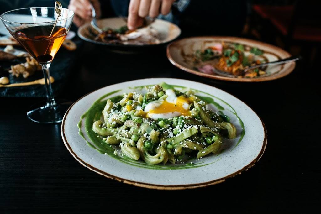 Heritage Restaurant | restaurant | 1627 W Main St, Richmond, VA 23220, USA | 8043534060 OR +1 804-353-4060