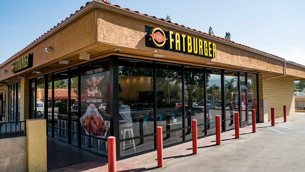 Fatburger | restaurant | 650 N Moorpark Rd, Thousand Oaks, CA 91360, USA | 8053708220 OR +1 805-370-8220