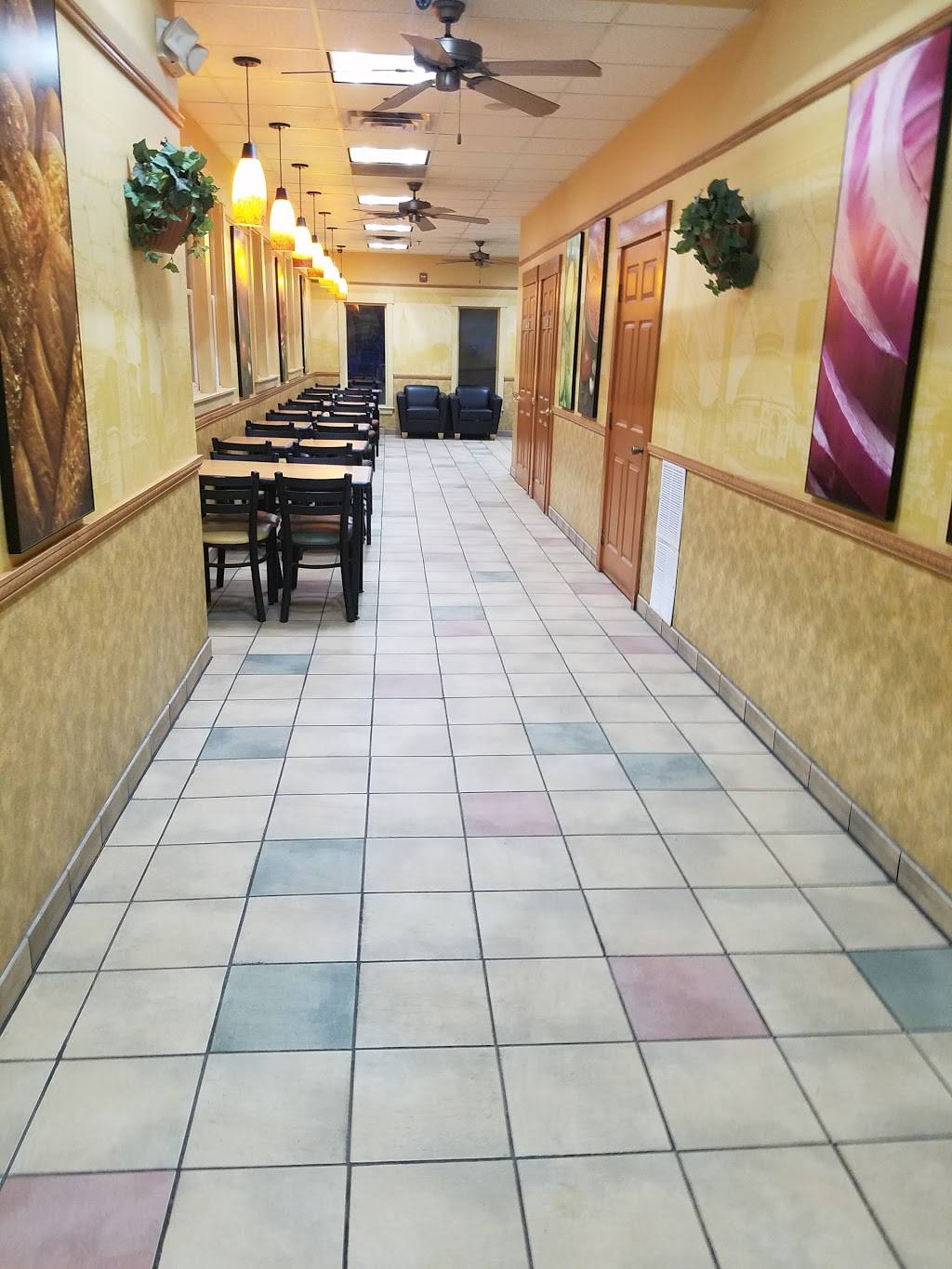 Subway | restaurant | 217 Woodstock Ave, Rutland, VT 05701, USA | 8027736000 OR +1 802-773-6000