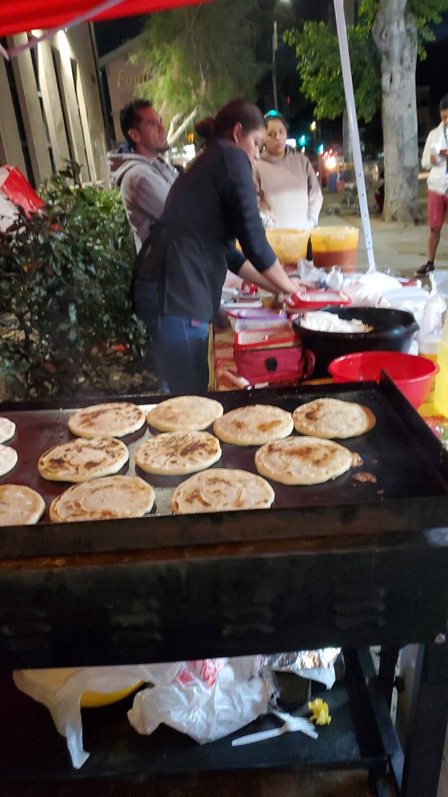 Wendys pupusas | restaurant | 5111 N Figueroa St, Los Angeles, CA 90042, USA | 2138404805 OR +1 213-840-4805