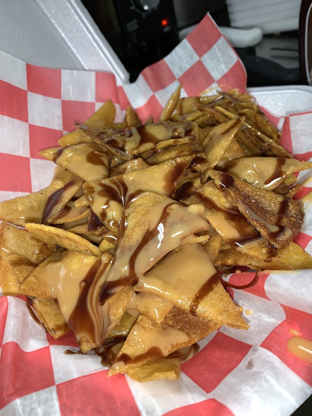 Boss Dogs Food Truck | restaurant | 601 Bellevue St, Green Bay, WI 54302, USA | 9206348704 OR +1 920-634-8704