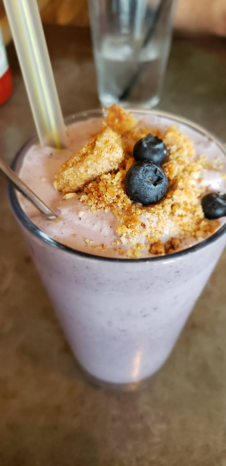 Flip Side Chagrin Falls | restaurant | 44 N Main St, Chagrin Falls, OH 44022, USA | 4406007274 OR +1 440-600-7274