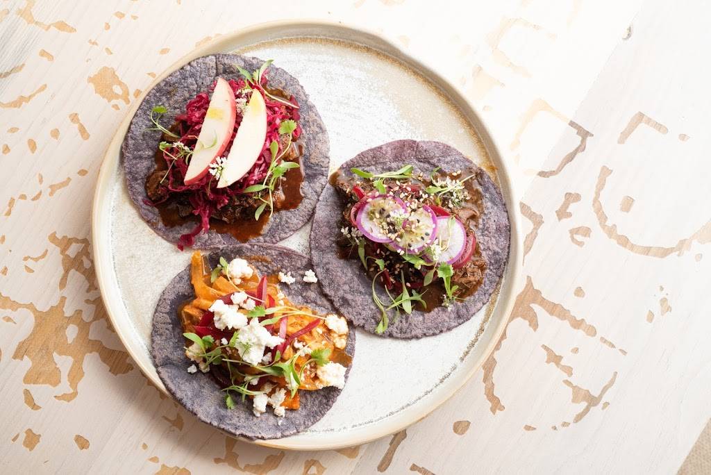 Chulita | restaurant | 533 Rose Ave, Venice, CA 90291, USA | 4242529886 OR +1 424-252-9886