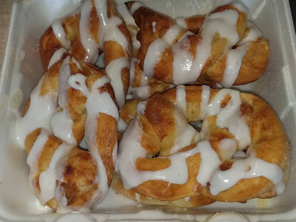 Brick Oven Pizza | restaurant | 420 E 6th St, Huntingburg, IN 47542, USA | 8126832674 OR +1 812-683-2674