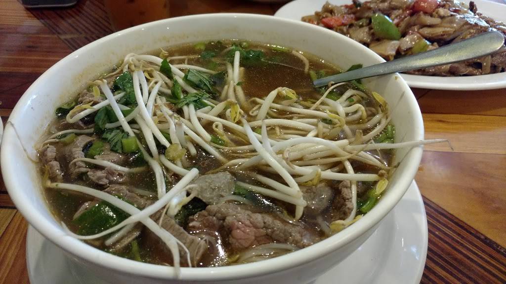 Thai Noodle Restaurant | restaurant | 217 Martha St, Euless, TX 76040, USA | 8176840702 OR +1 817-684-0702