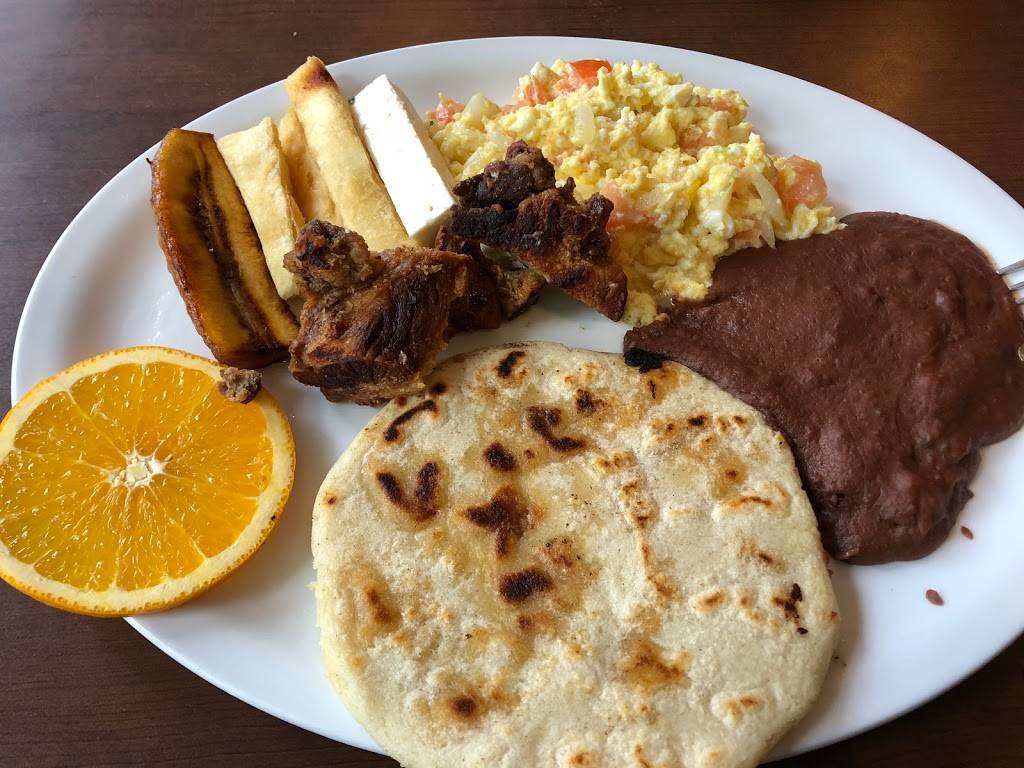 Restaurant La Carreta | restaurant | 350 Rue Saint-Zotique E, Montréal, QC H2S 1L7, Canada | 5142738884 OR +1 514-273-8884