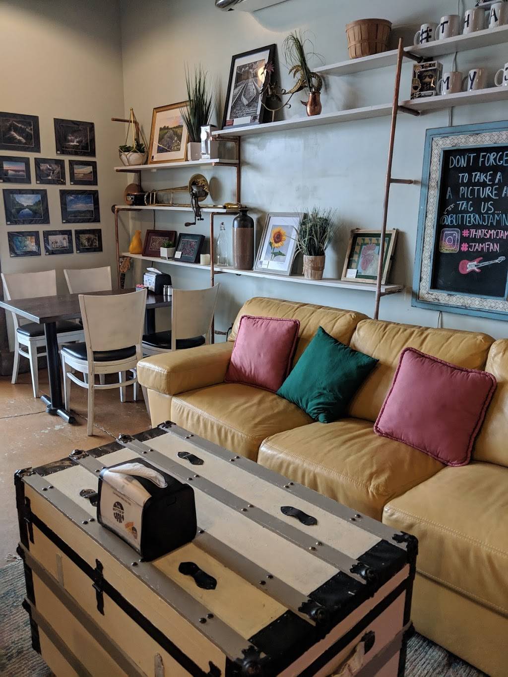 Butter N’ Jam | restaurant | 449 Amherst St, Nashua, NH 03063, USA | 6039437203 OR +1 603-943-7203