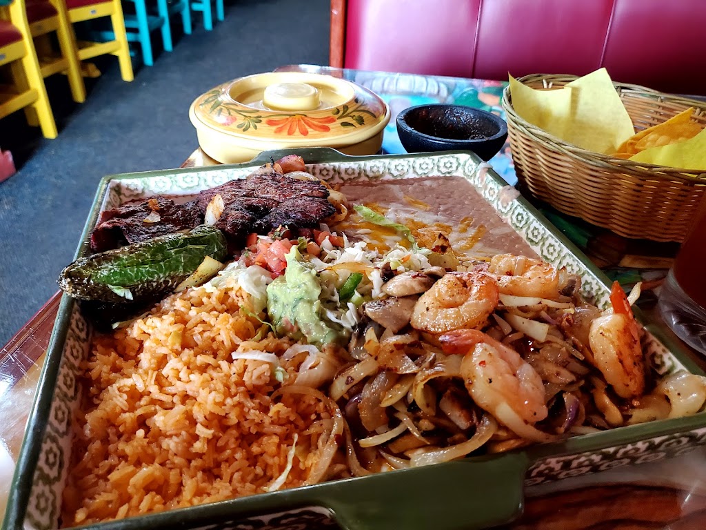 El Charro Viejo | restaurant | 1610 Allen Creek Rd, Grants Pass, OR 97527, USA | 5419555929 OR +1 541-955-5929