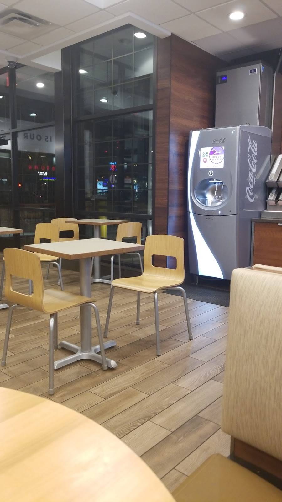 Wendys | restaurant | 191 Jericho Turnpike, Floral Park, NY 11001, USA | 5163521290 OR +1 516-352-1290