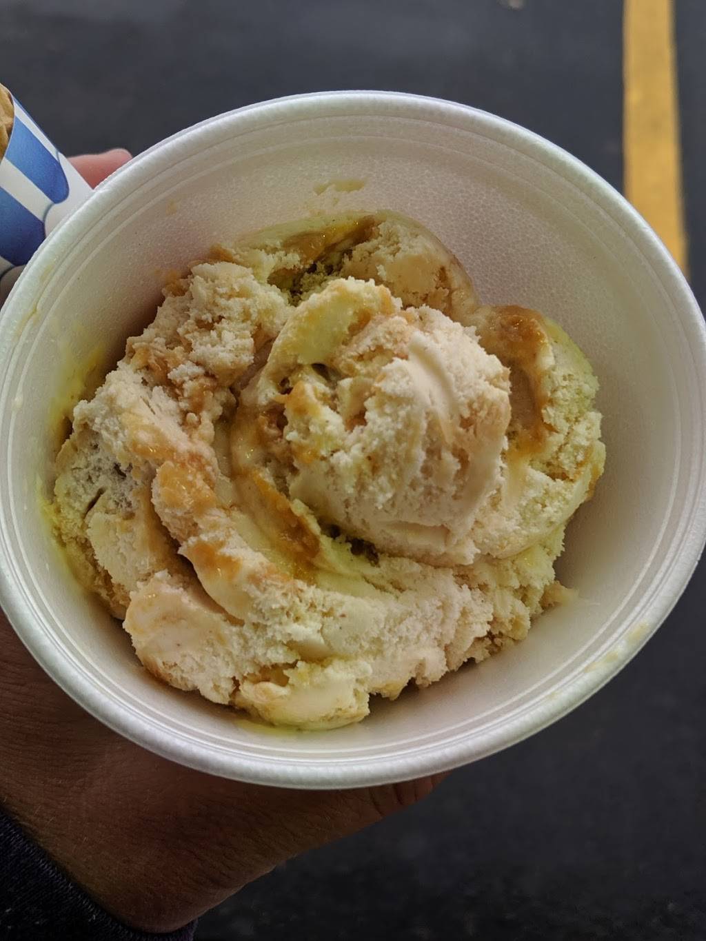 Lincoln Creamery | restaurant | 276 Front St #1, Lincoln, RI 02865, USA | 4017241050 OR +1 401-724-1050