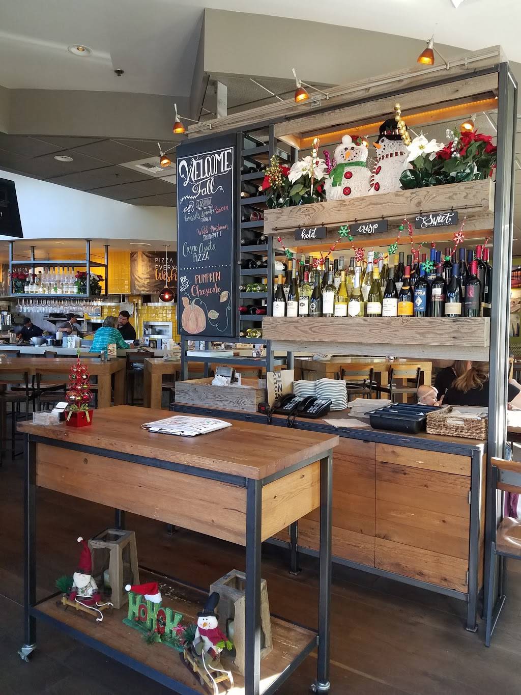 California Pizza Kitchen at Mission Viejo | restaurant | 25513 Marguerite Pkwy, Mission Viejo, CA 92692, USA | 9499515026 OR +1 949-951-5026