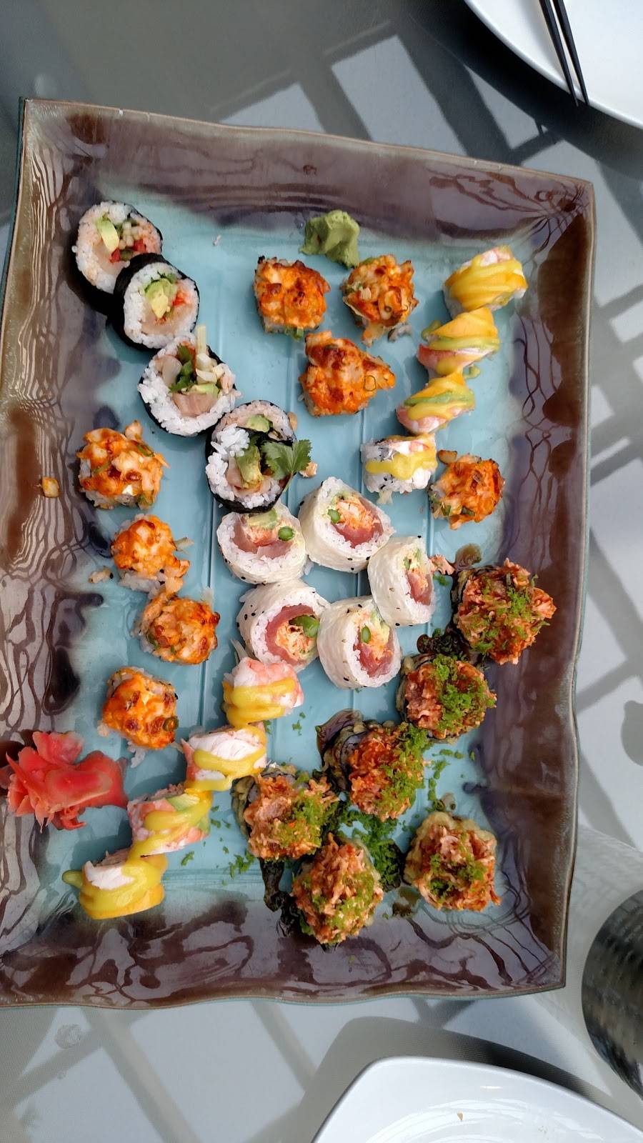 Bistro Chen | restaurant | 10 E Miner St, Arlington Heights, IL 60004, USA | 8472559080 OR +1 847-255-9080