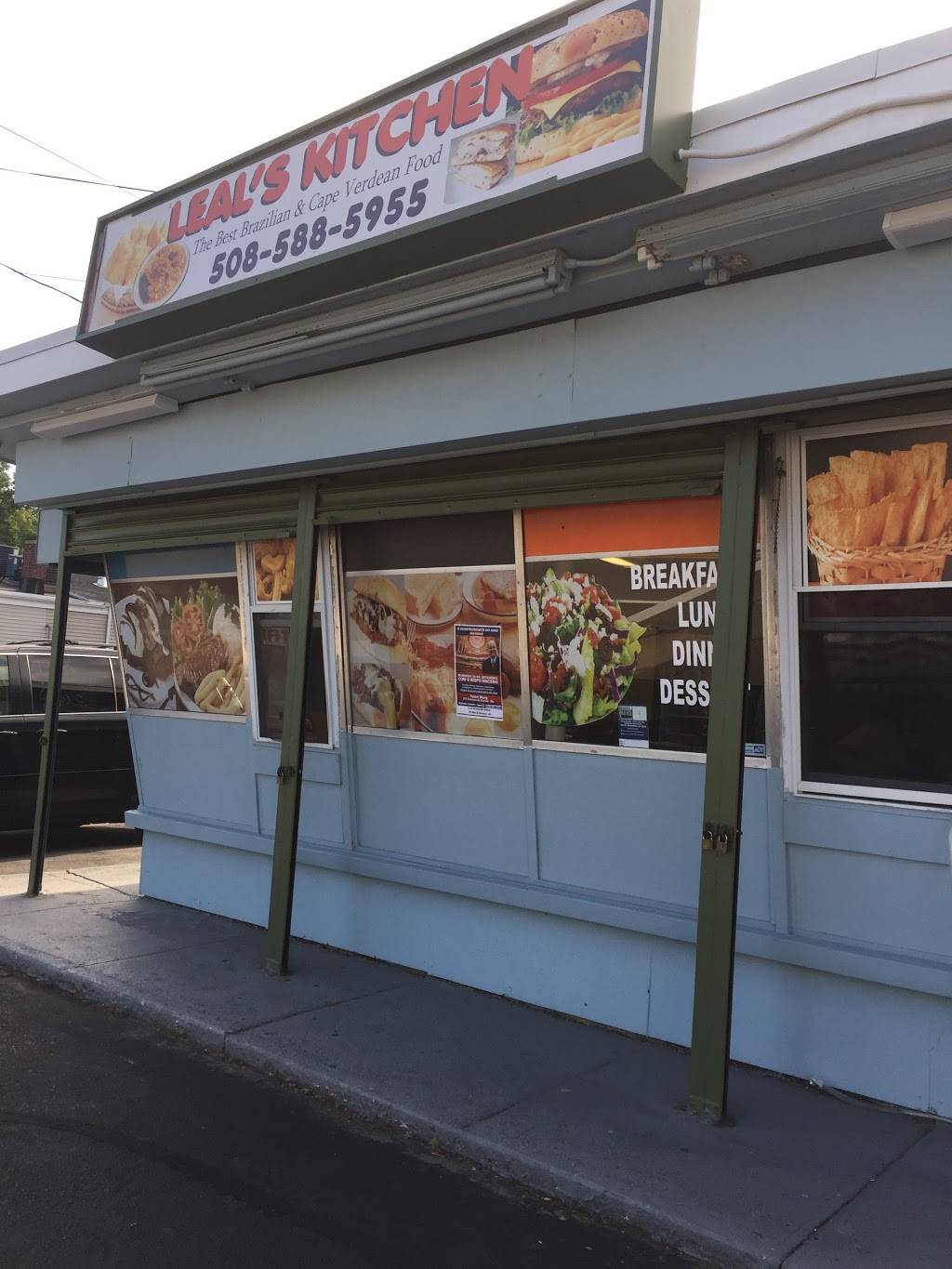 Leals kitchen | restaurant | 707 Warren Ave, Brockton, MA 02301, USA | 5085885955 OR +1 508-588-5955