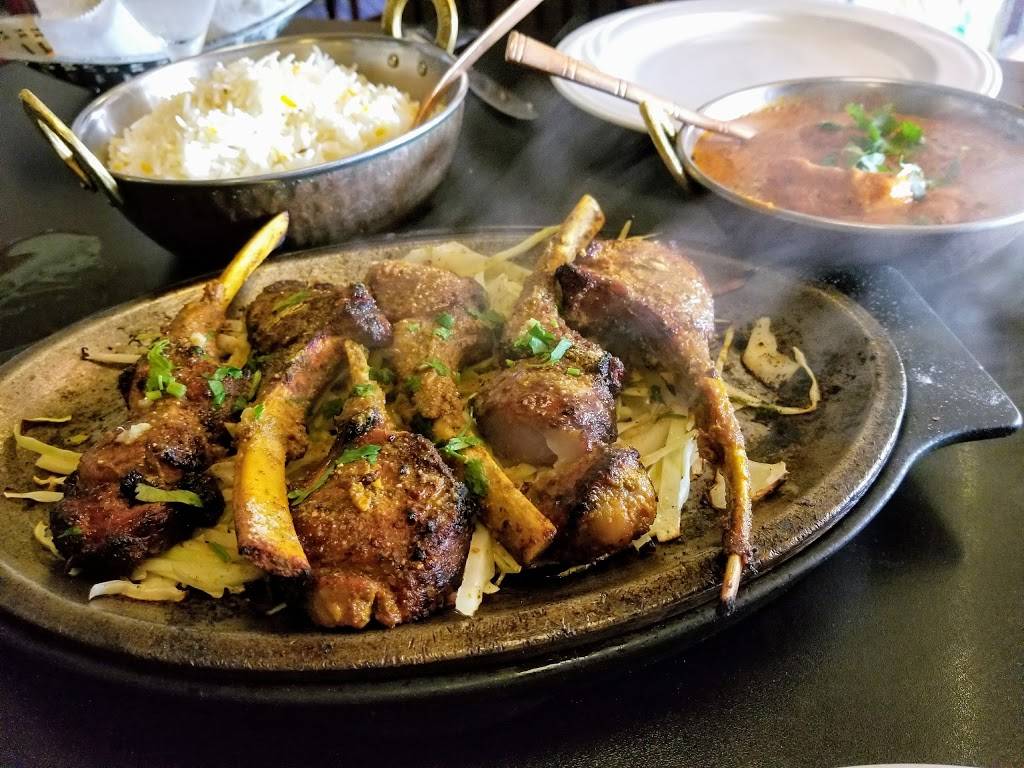 Pintus Indian Palace | restaurant | 25 Park Ave, West Springfield, MA 01089, USA | 4137884929 OR +1 413-788-4929