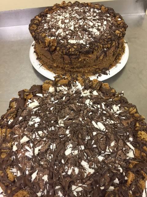 Carryout By Chrislyn | meal takeaway | 128 E 2nd St, Washington, NC 27889, USA | 2523409475 OR +1 252-340-9475