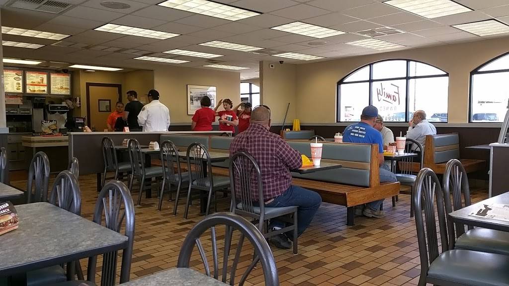 Whataburger | restaurant | 1840 S 19th Ave, Phoenix, AZ 85009, USA | 6022545154 OR +1 602-254-5154