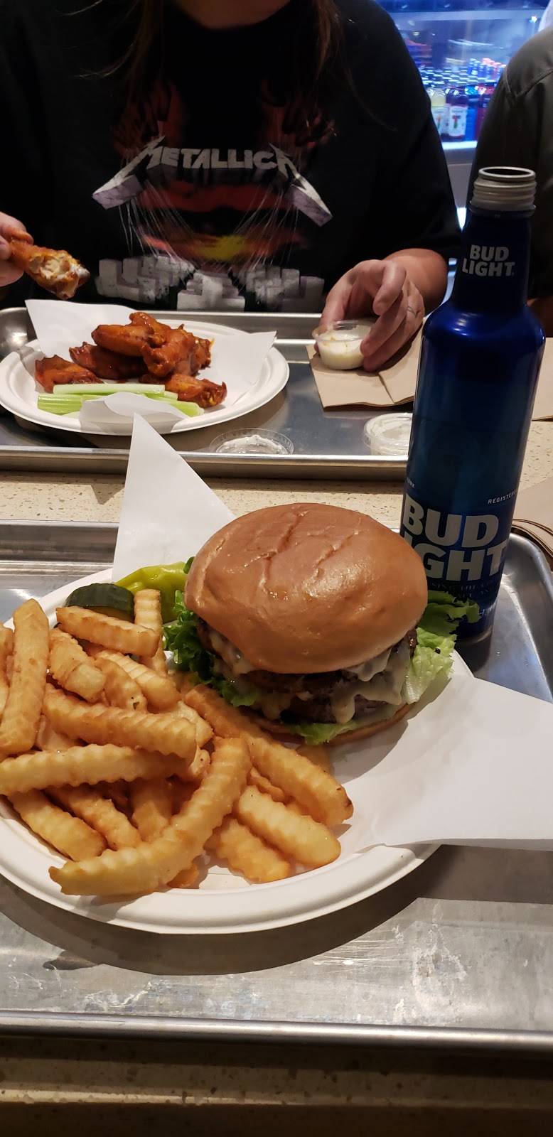 Three Palms Buffet | restaurant | 32-250 Bob Hope Dr, Rancho Mirage, CA 92270, USA | 7603212000 OR +1 760-321-2000