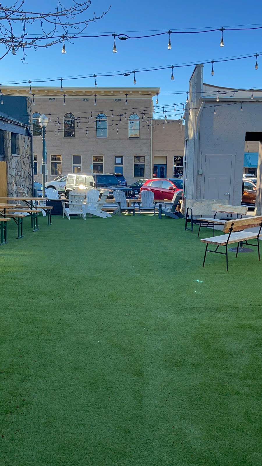 The Backyard | restaurant | 330 Third St, Castle Rock, CO 80104, USA | 7206394718 OR +1 720-639-4718