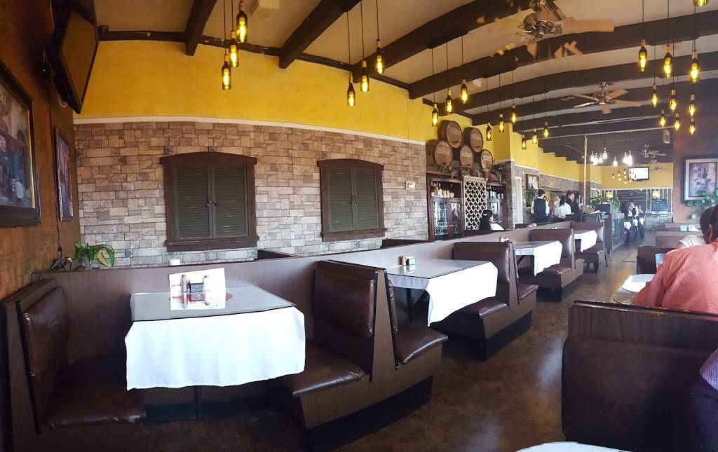 Francescos Italian Restaurant | restaurant | 2613 US-31, Decatur, AL 35603, USA | 2565846770 OR +1 256-584-6770