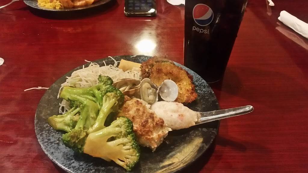 Teppanyaki & Sushi Buffet | restaurant | 6710 W Kellogg Dr, Wichita, KS 67209, USA | 3169427777 OR +1 316-942-7777