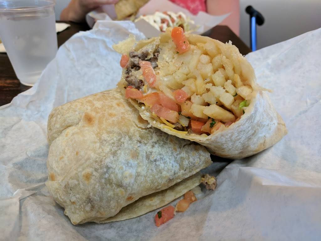 El Toro Del Cerro | restaurant | 6358 Del Cerro Blvd, San Diego, CA 92120, USA | 6192878541 OR +1 619-287-8541