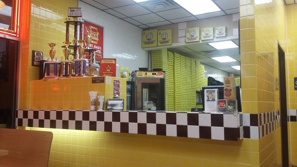 Hungry Howies Pizza | meal delivery | 5485 US-10, Ludington, MI 49431, USA | 2318436363 OR +1 231-843-6363