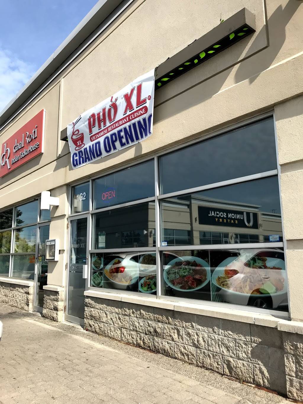 PHO XL | restaurant | 6990 Financial Drive #1G2, Mississauga, ON L5N 8J4, Canada | 9058138338 OR +1 905-813-8338